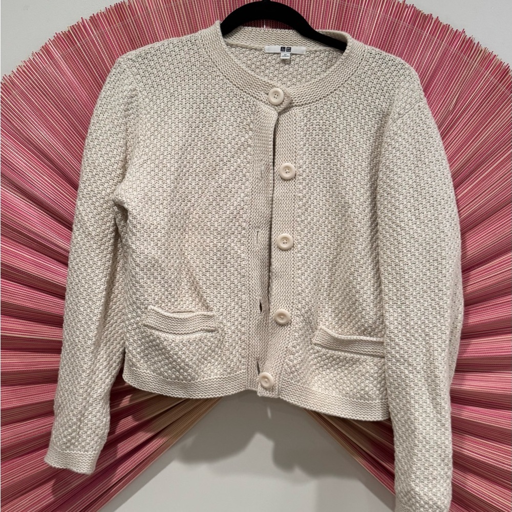 Uniqlo Cream Women's Sweater